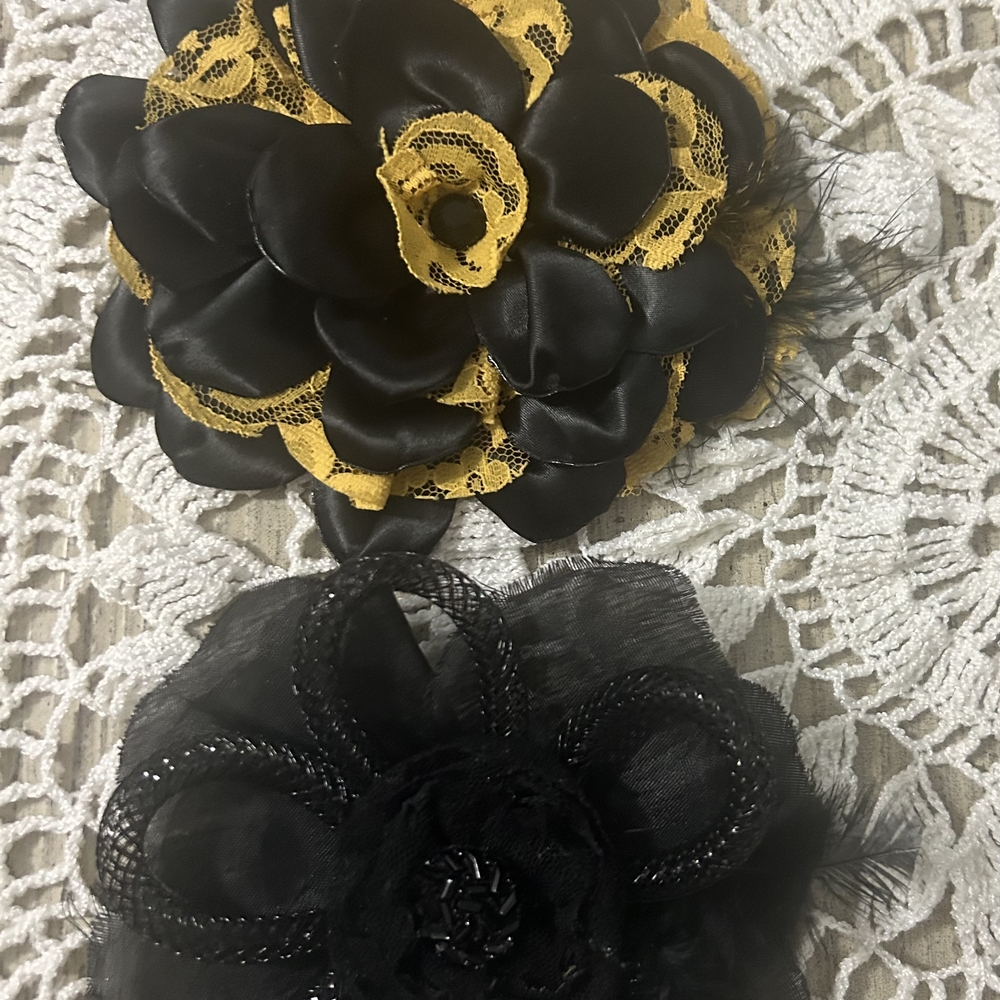 Elegant Black and Yellow Floral Hair Clips